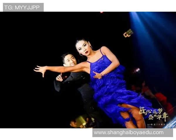 深圳街舞队中路突破革新引领舞蹈新潮流的探索与实践